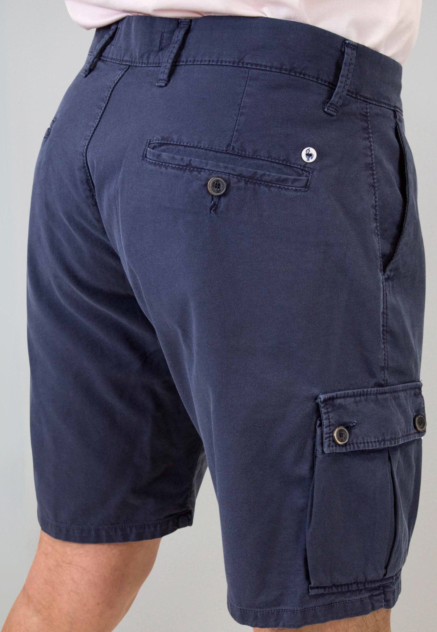 Short cargo bleu marine pour homme