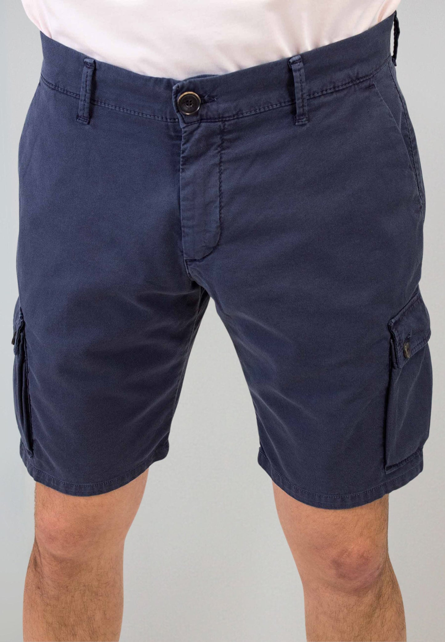 Short cargo bleu marine pour homme