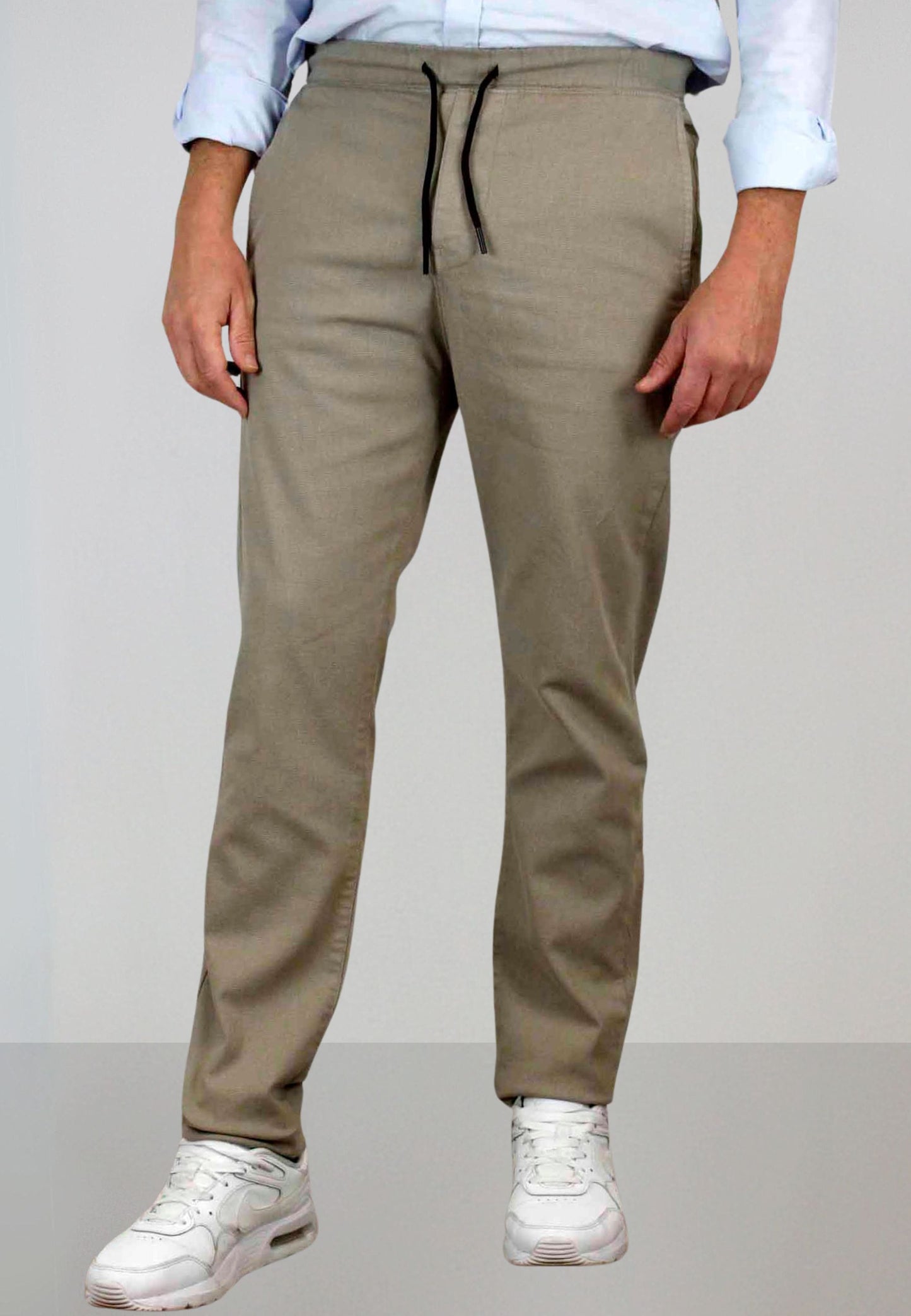 Pantalón chino gomas estructura tostado