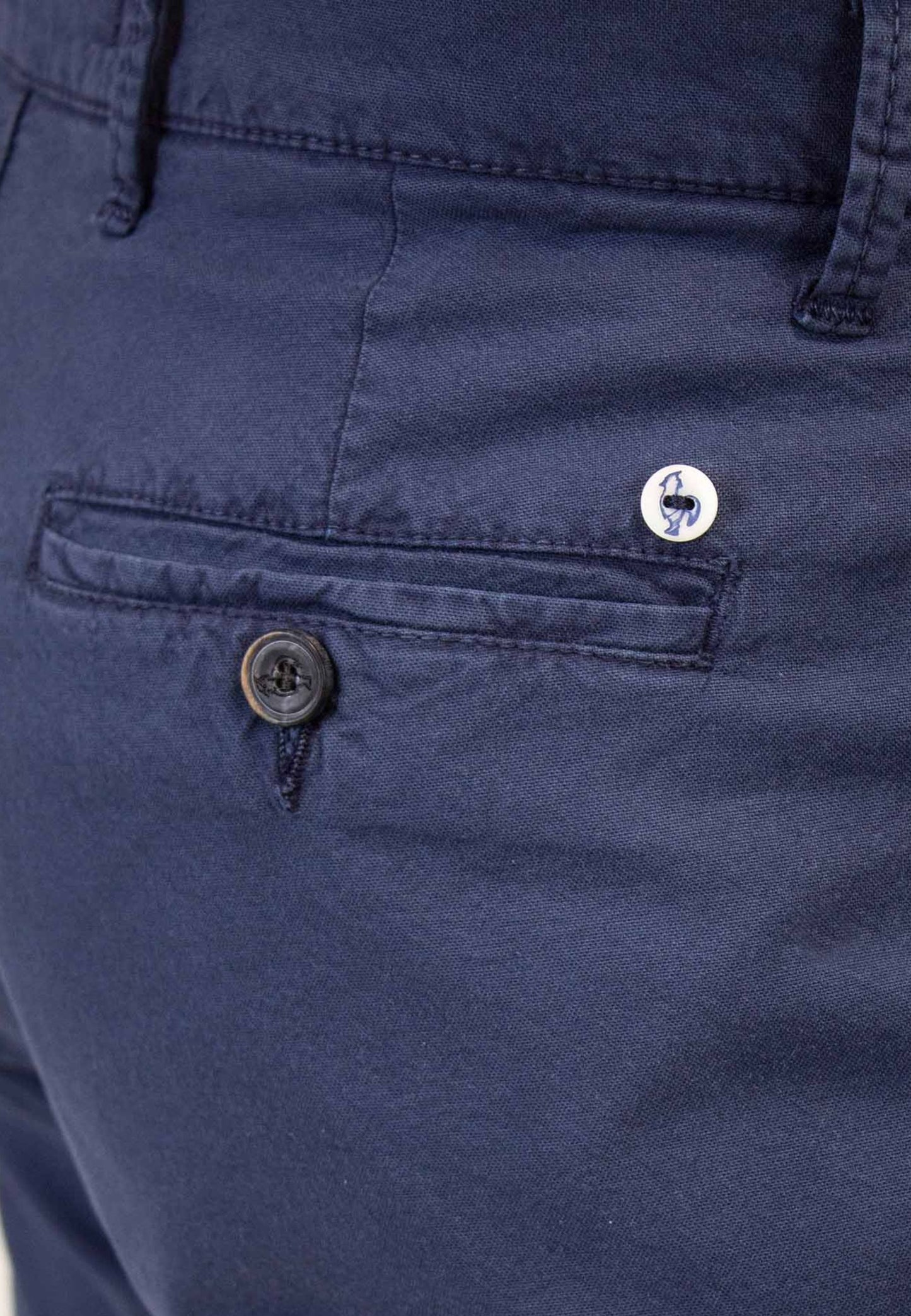 Bermuda homme bleu marine style chino