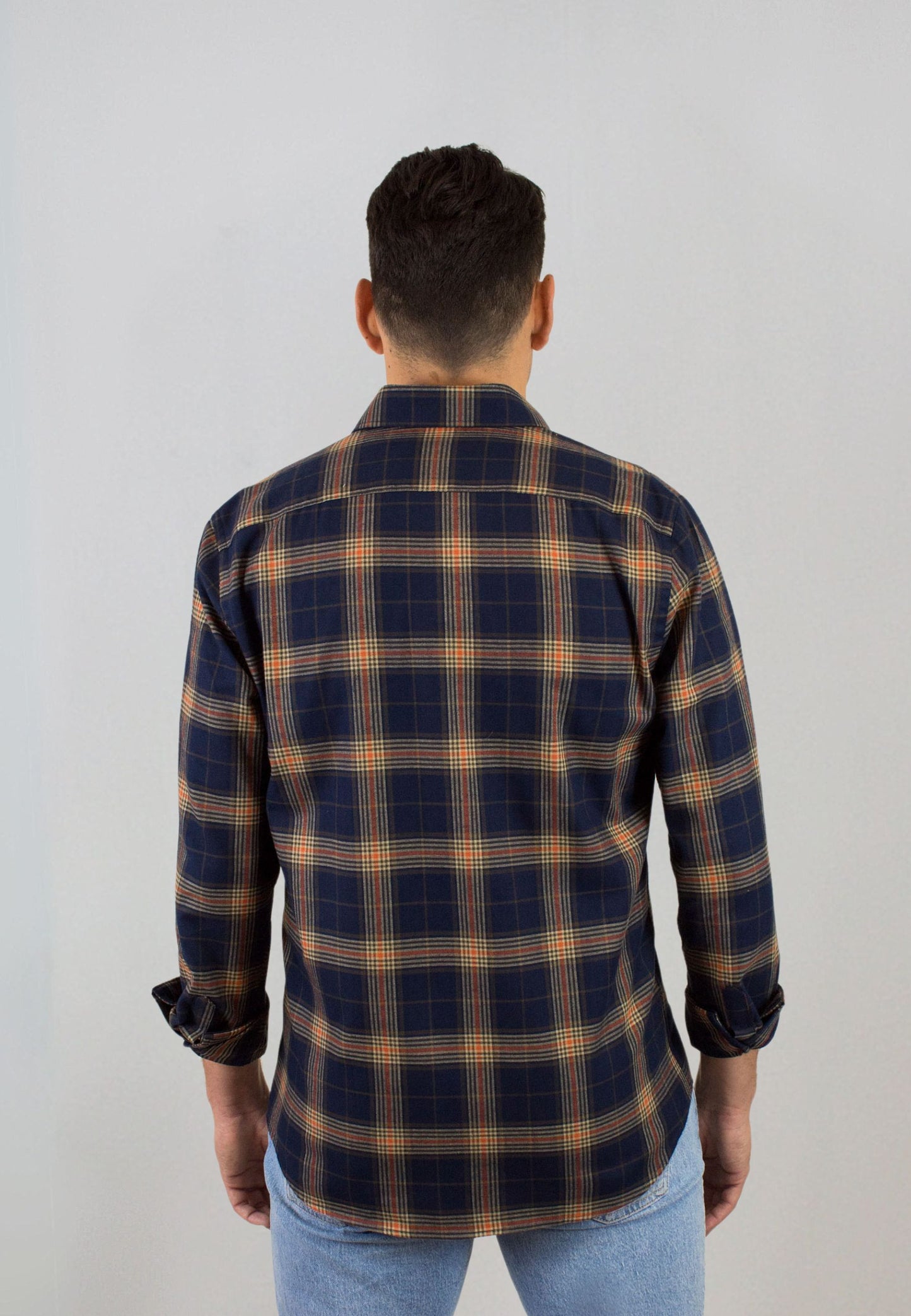 Camisa marino de cuadros marrones
