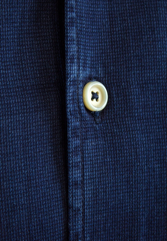 Camisa en estructura denim oscuro