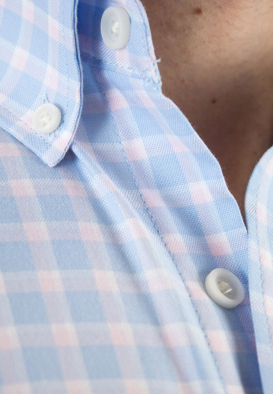 Camisa de cuadros azul celeste y rosa