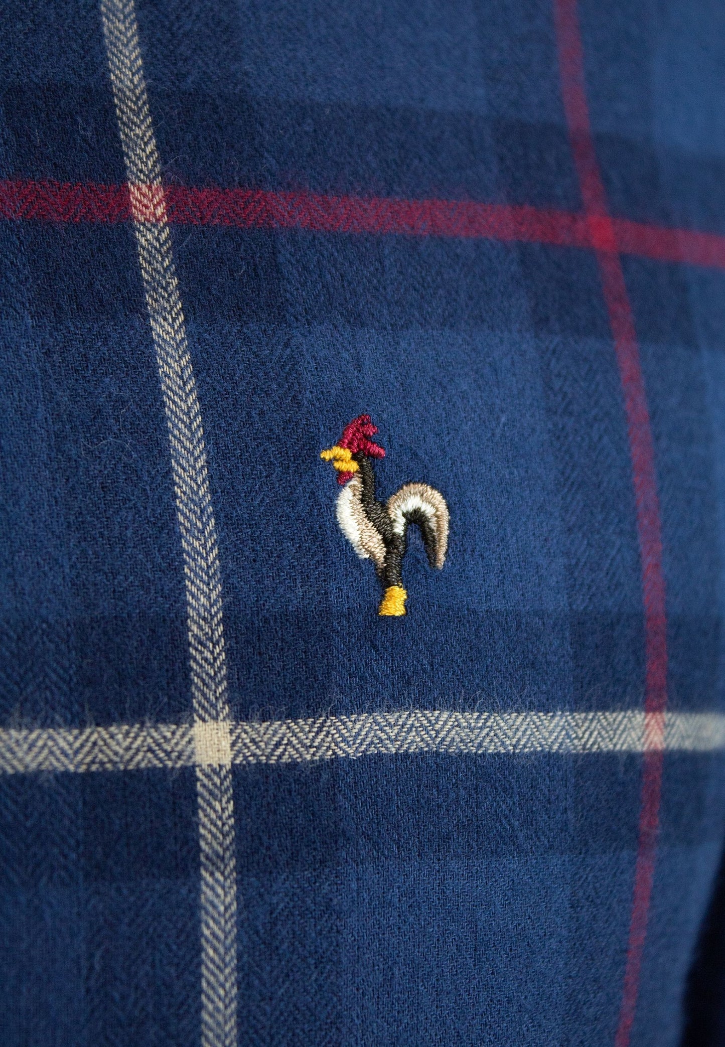 Camisa azul marino de cuadros