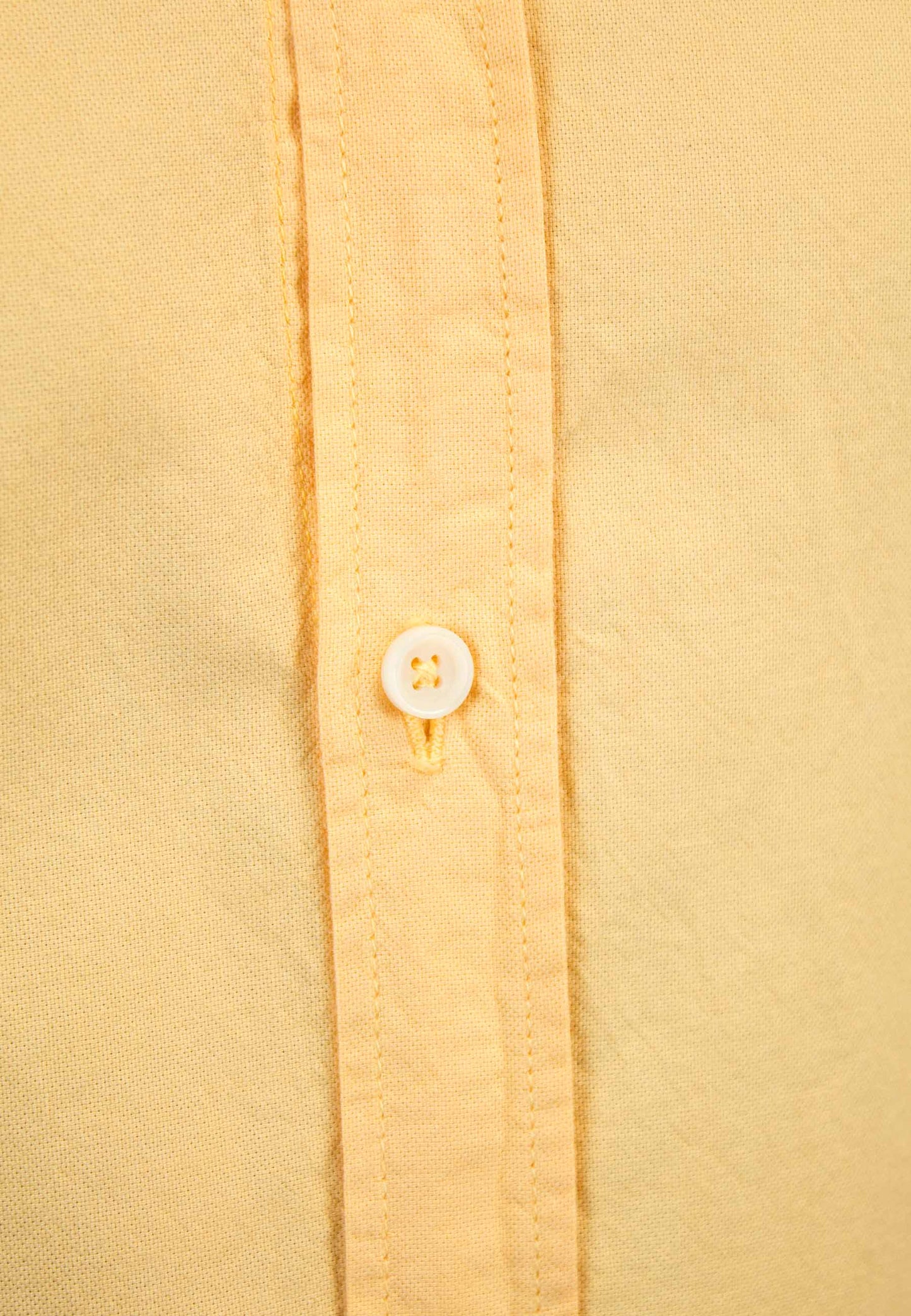 Camisa de algodón reciclado amarillo
