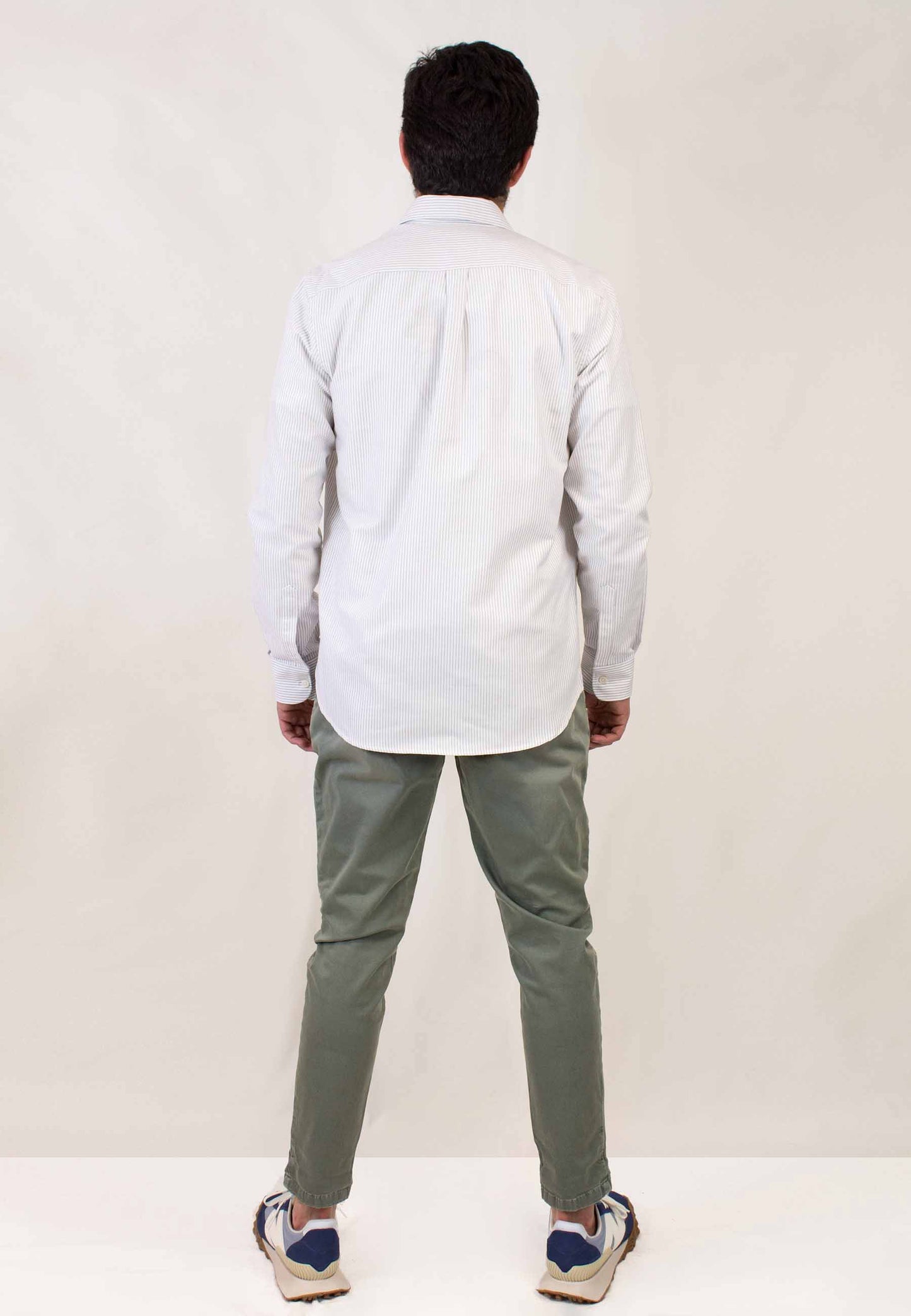 Camisa oxford de rayas beige