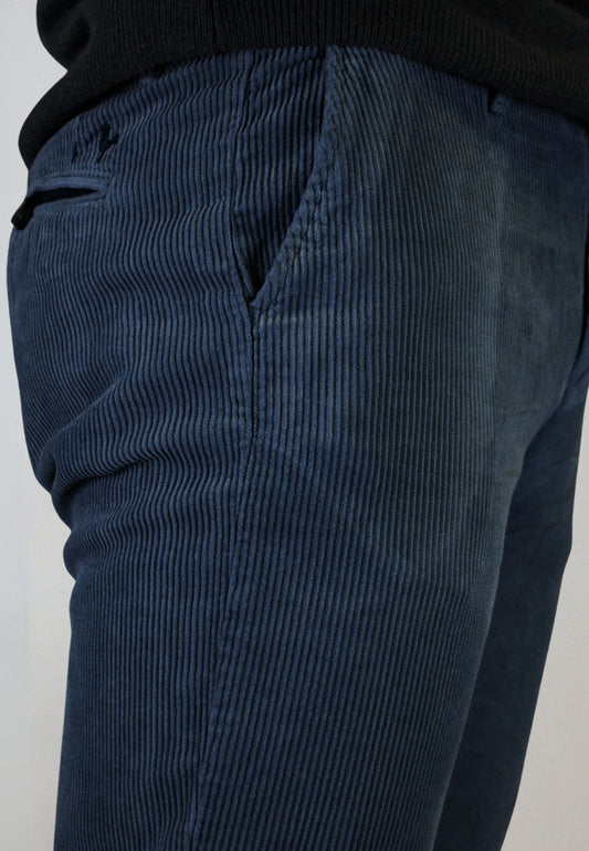 Men's black elasticated chino pants