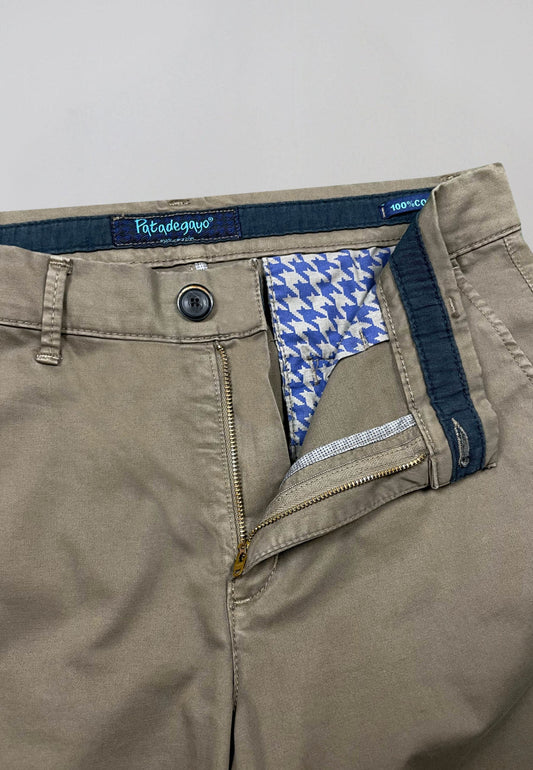 Men's black elasticated chino pants