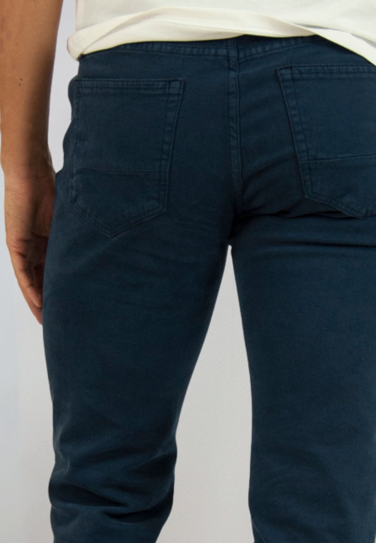 Pantalón cinco bolsillos marino