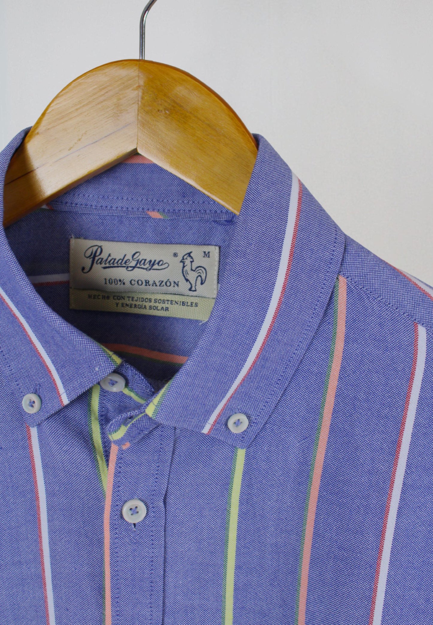 Camisa de rayas verticales multicolor marino