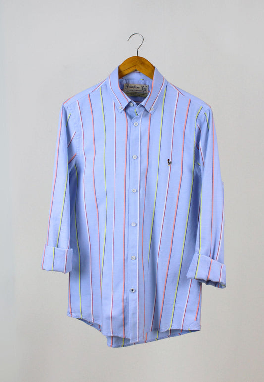 Chemise bleu clair à rayures verticales multicolores