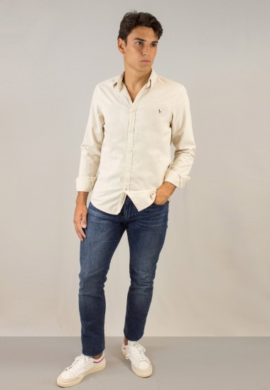 Camisa de hombre Leonardo beige Patadegayo de calidad sostenible fabricada en España - plano fantasma 1