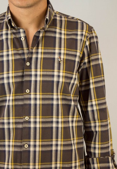 Camisa de hombre Dooky Patadegayo de calidad sostenible fabricada en España - plano completo