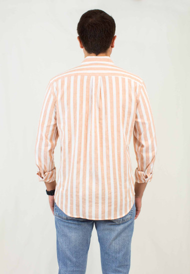 Camisa de calidad, camisa sostenible fabricada en España, camisa James de Patadegayo - plano trasero