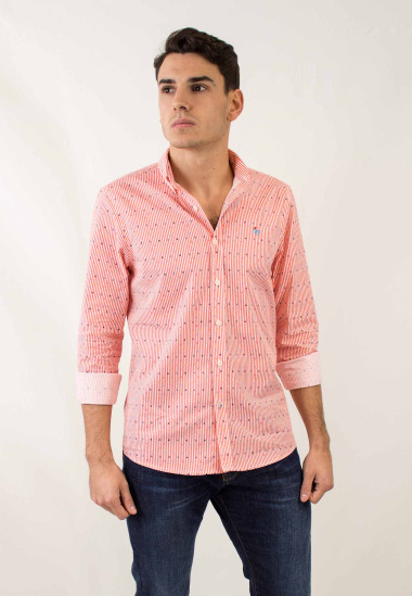 Camisa de hombre Nicholson Patadegayo. Camisa de calidad, camisa sostenible fabricada en España - plano detalle