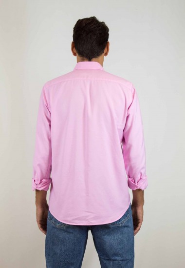 Camisa rosa de algodón reciclado de Patadegayo de calidad sostenible fabricada en España - espalda