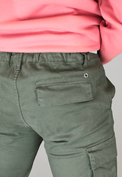 Pantalón cargo gomas kaki hombre