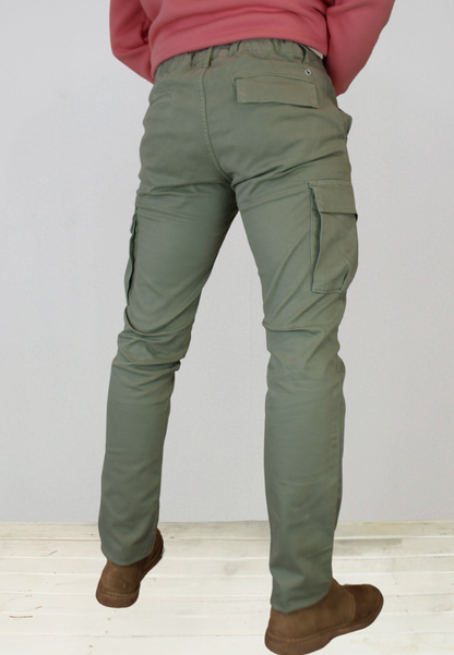 Pantalón cargo gomas kaki hombre