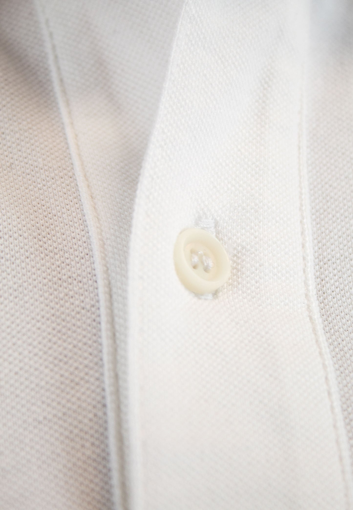 Polo blanco de manga corta