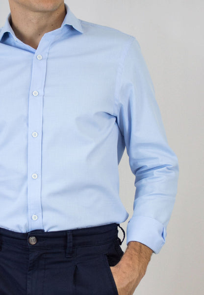 Camisa en estructura celeste