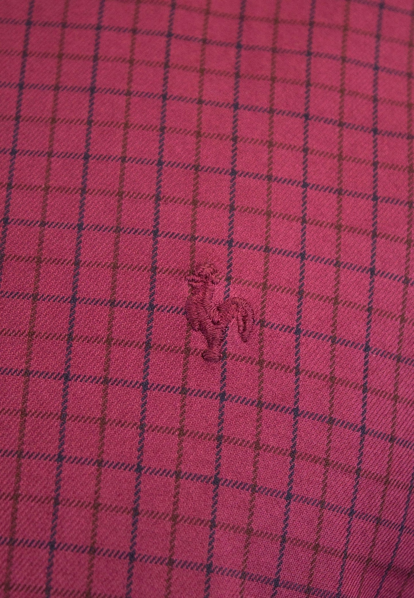 Camisa de cuadro en tinte granate