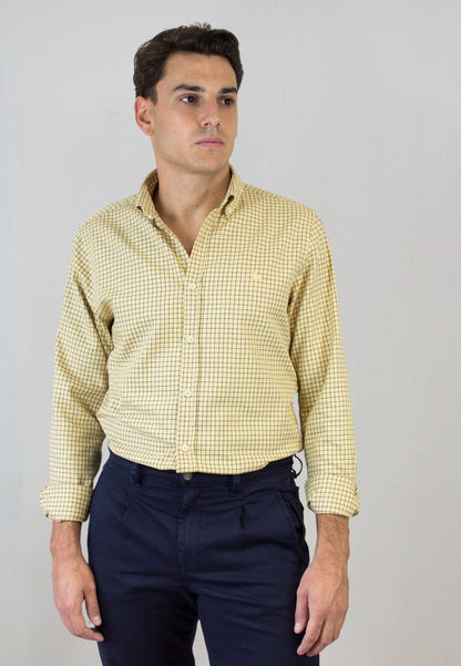 Camisa de cuadro en tinte mostaza
