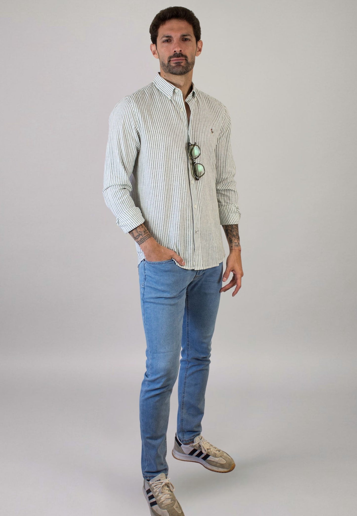 Camisa de rayas de lino kaki
