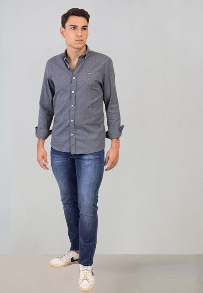 Camisa en pata de gallo gris
