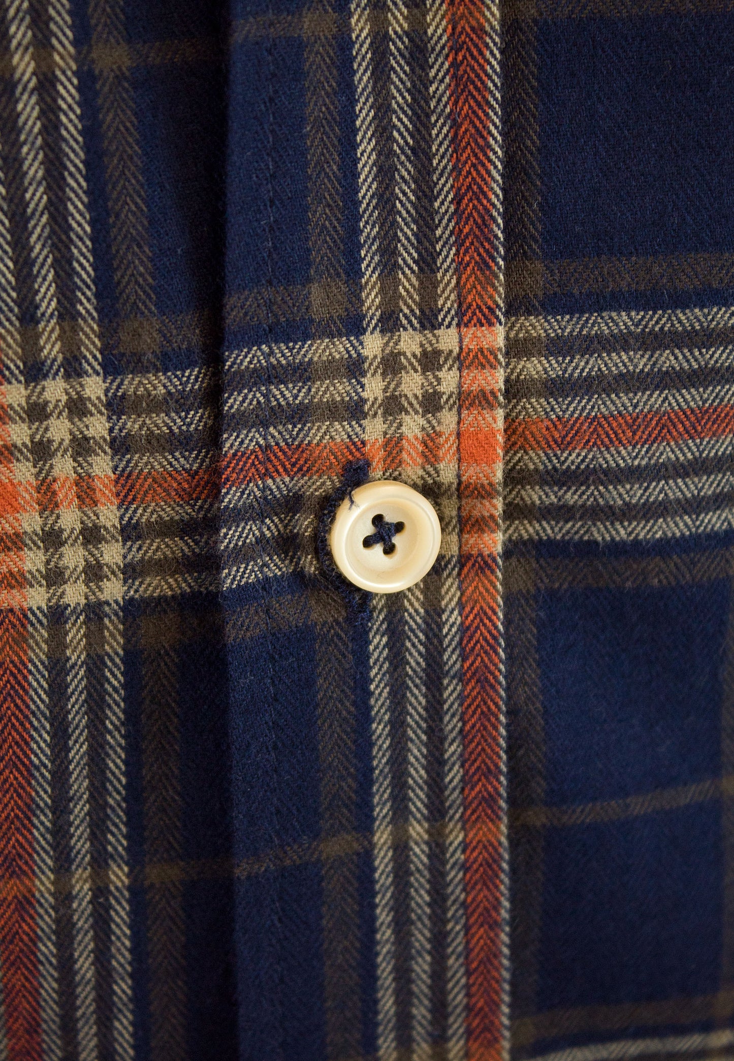 Camisa marino de cuadros marrones