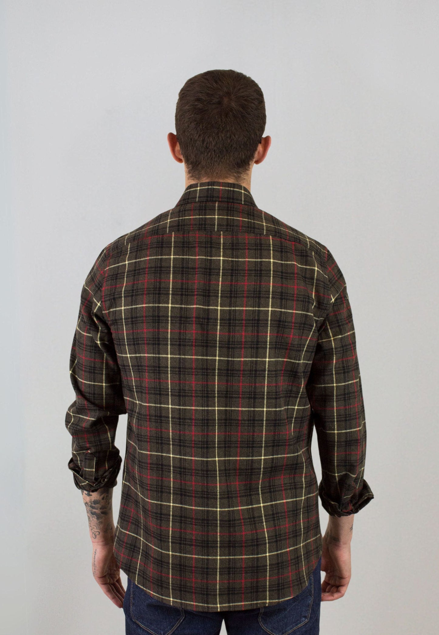 Camisa marrón de cuadros