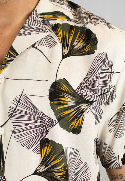 Camisa manga corta estampado flores