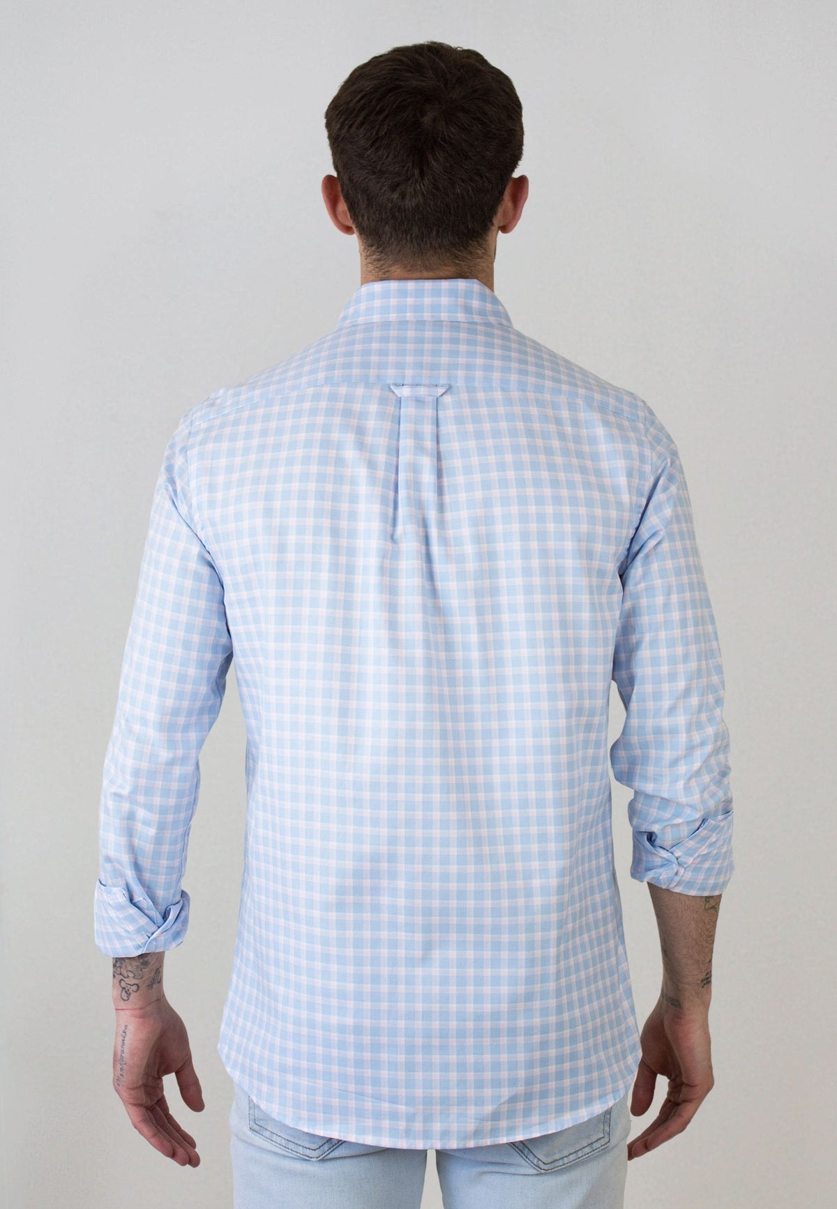 Camisa de cuadros azul celeste y rosa