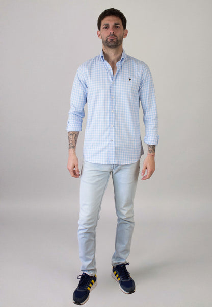 Camisa de cuadros azul celeste y rosa