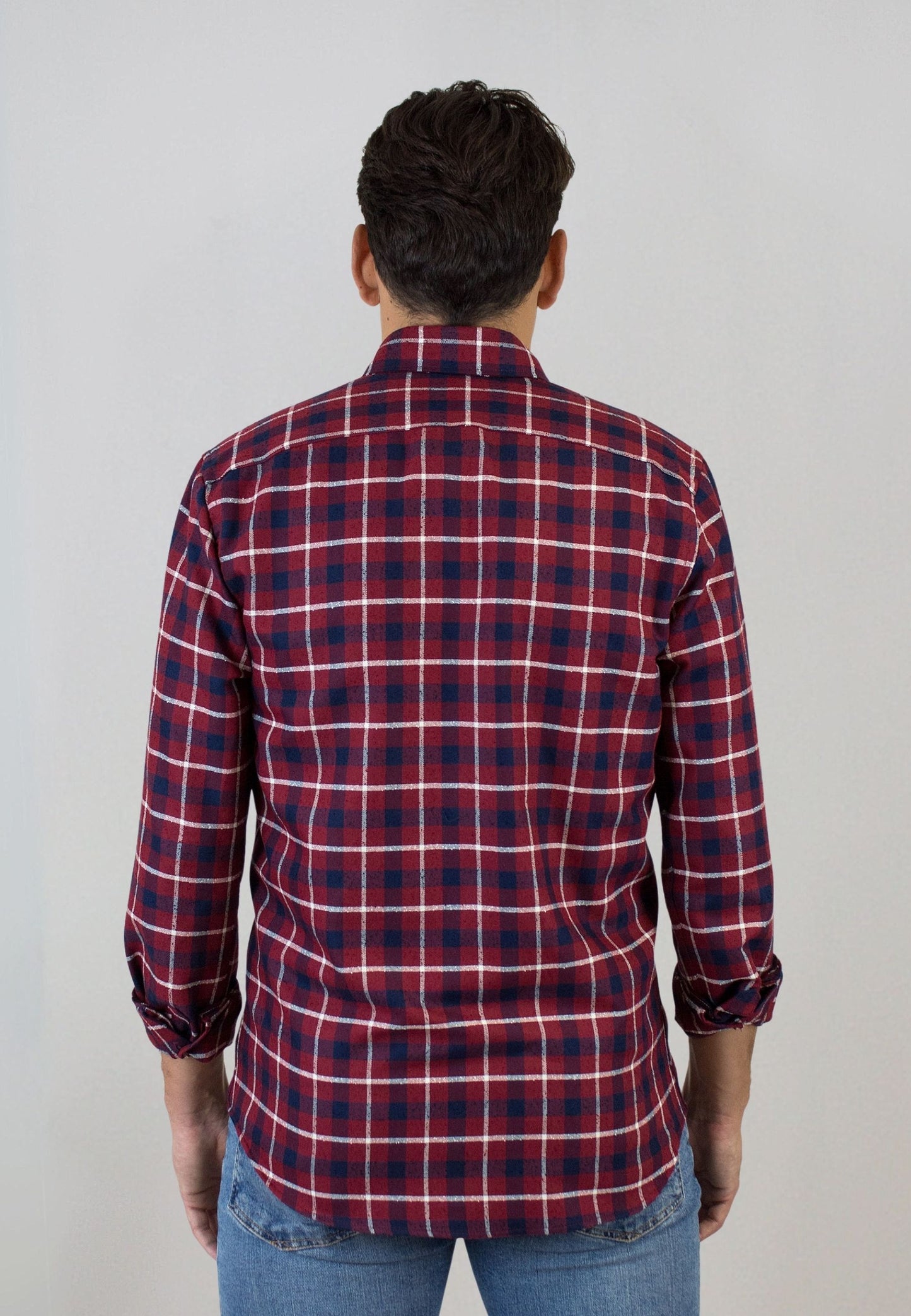 Camisa de cuadros rojos