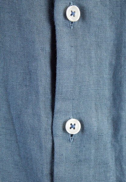 Camisa guayabera de lino azul grisáceo