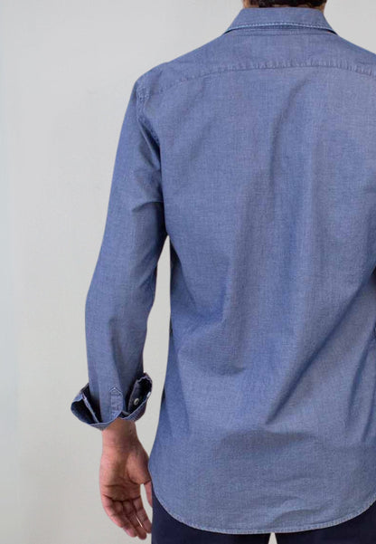 Camisa denim con detalle