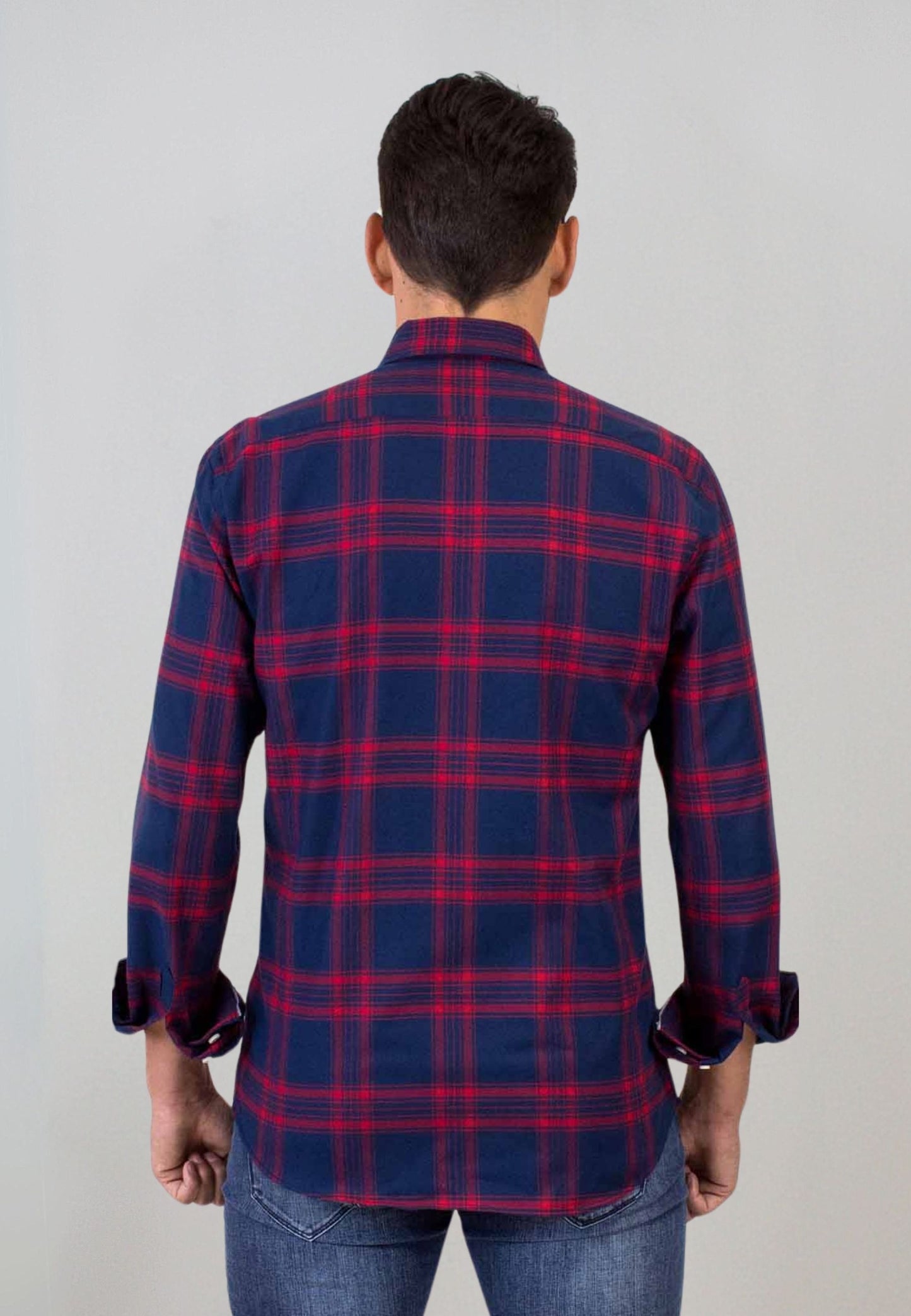 Camisa marino de cuadros rojos