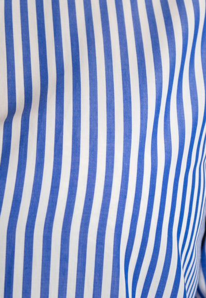 Camisa de rayas medias azules