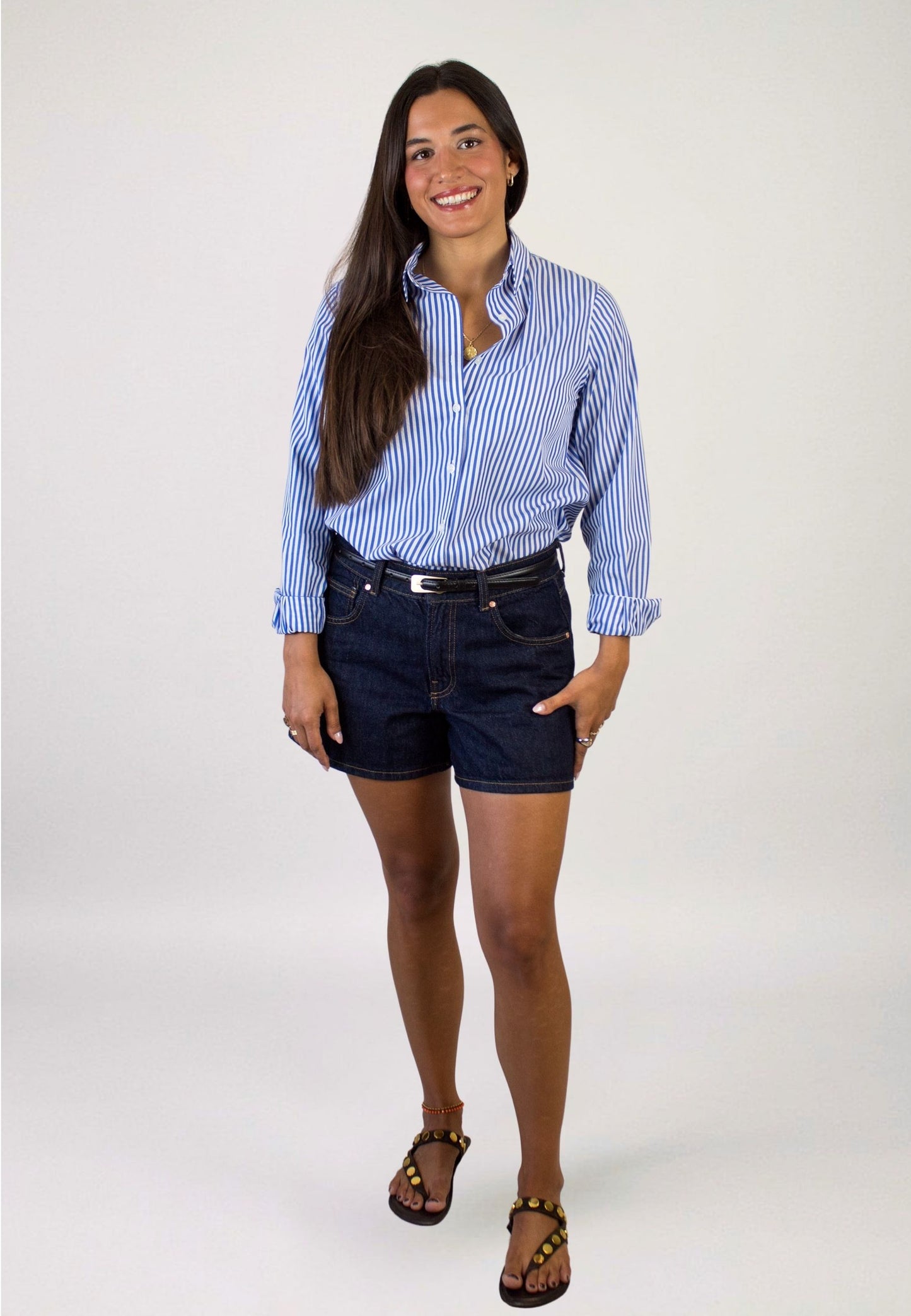 Camisa de rayas medias azules