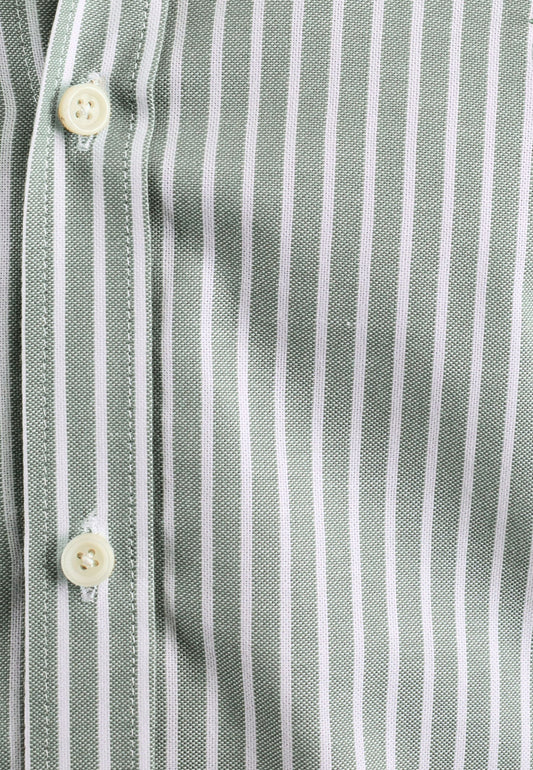 Camisa oxford de rayas anchas caqui