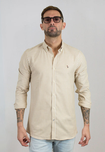 Camisa oxford de rayas anchas beige