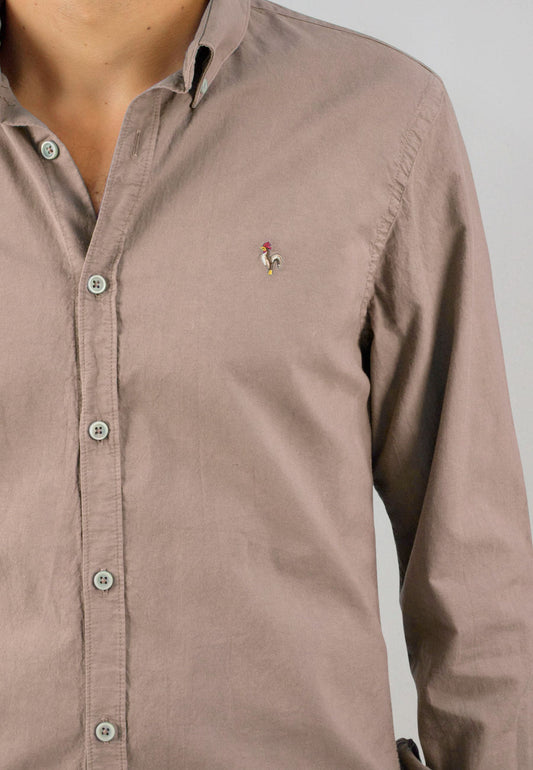 Camisa de algodón reciclado marrón
