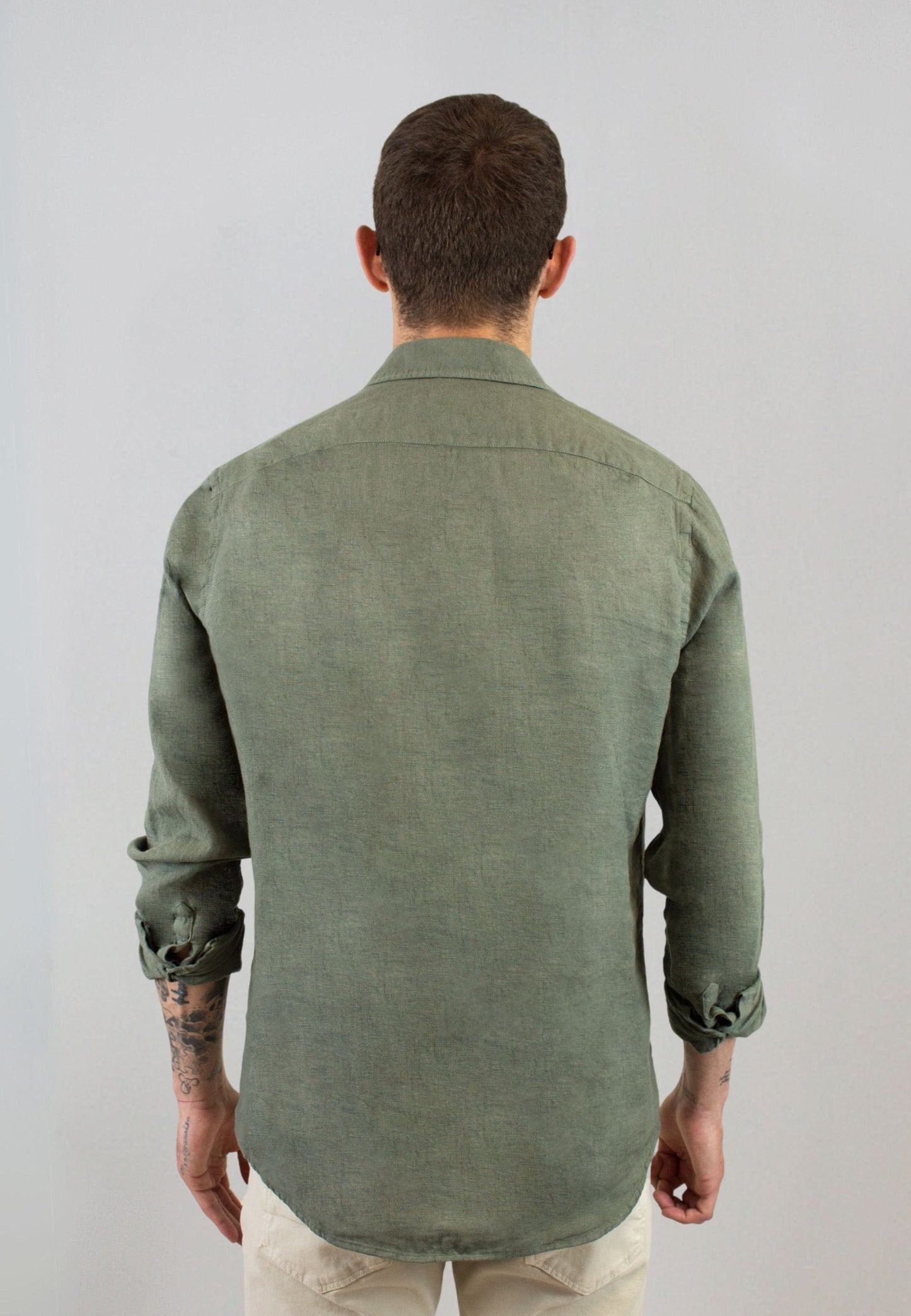 Camisa de lino kaki italiano
