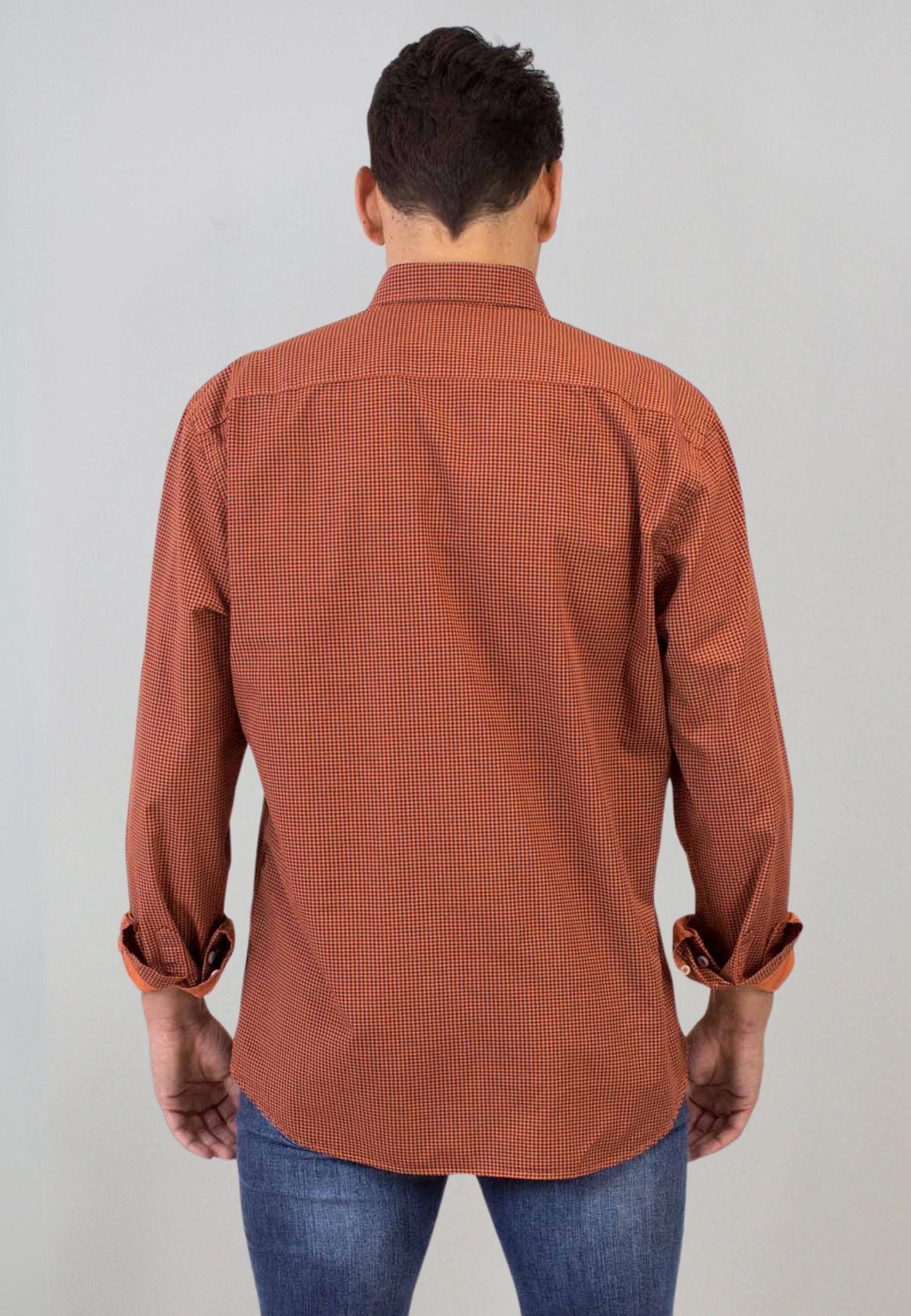 Camisa en pata de gallo naranja