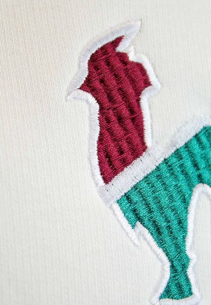 Sudadera cruda con bordado mediano