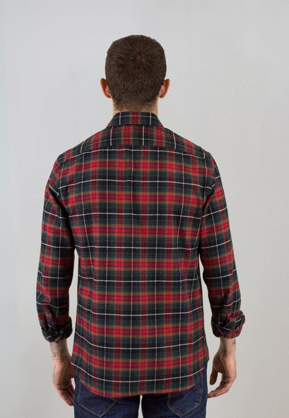 Camisa roja de cuadros marinos