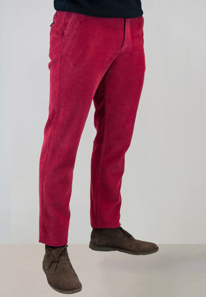 Pantalón chino de pana fucsia hombre