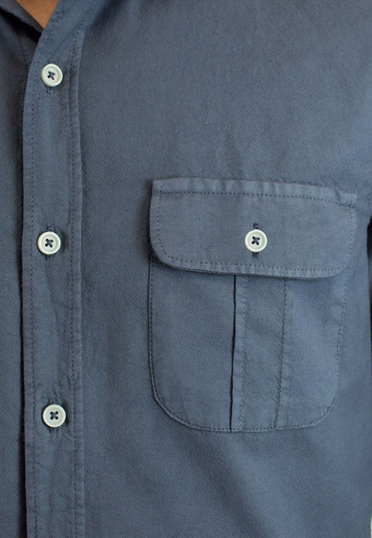 Camisa con bolsillos marengo