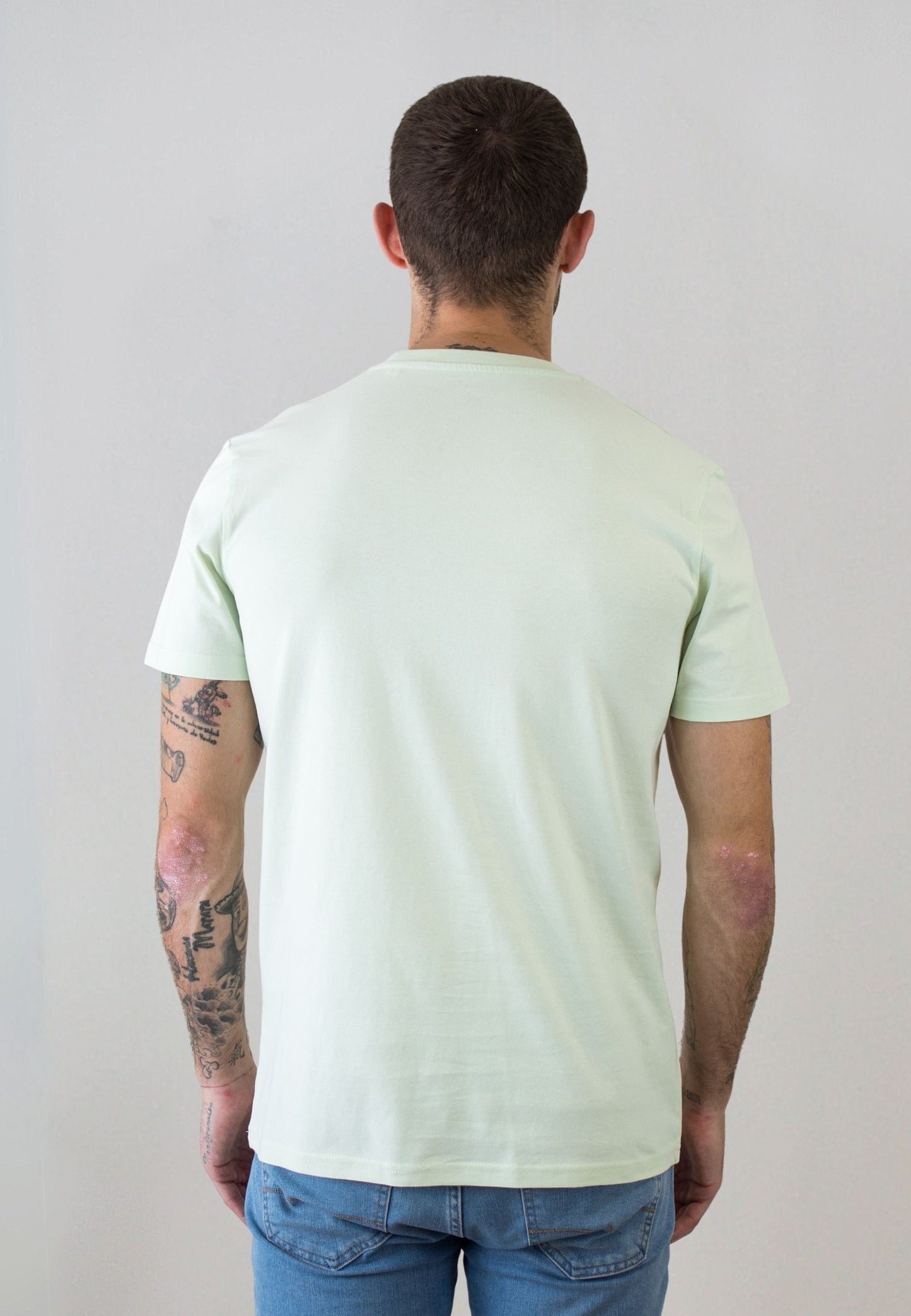 Navy short-sleeved T-shirt