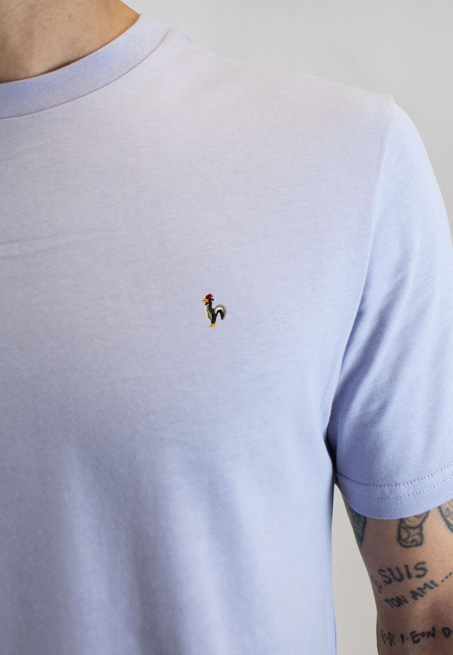 Camiseta lila de manga corta